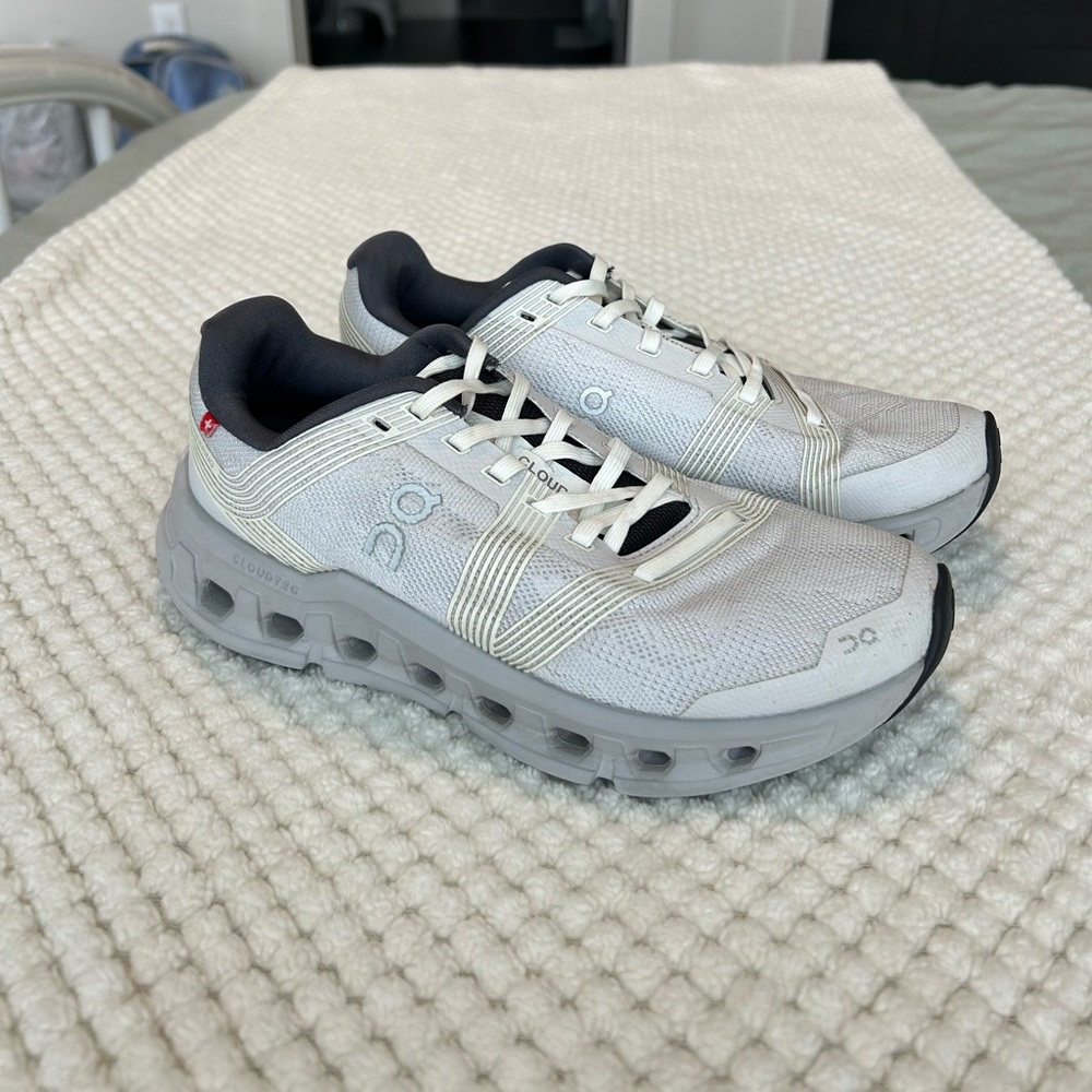 On women’s cloudgo